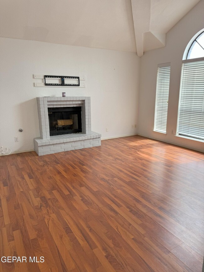 Photo - 6909 Canyon Run Dr