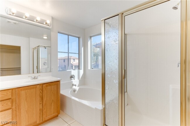 Photo - 523 Moses Lake Ct