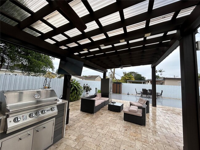 Photo - 6202 SW 107th Ave