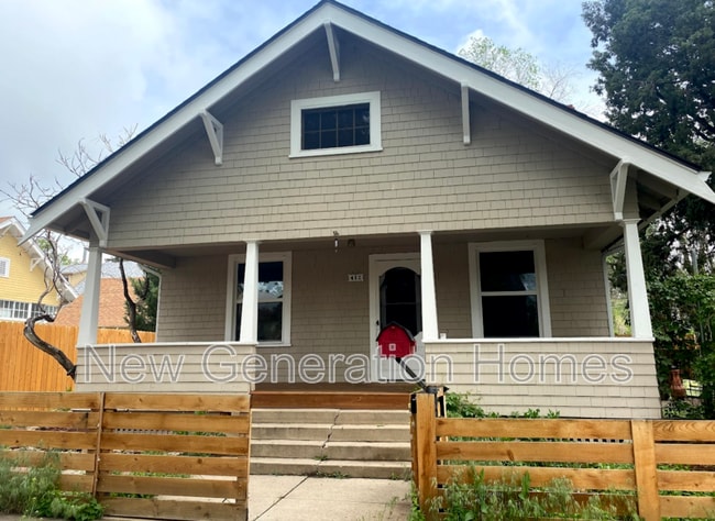 Building Photo - 412 E St Vrain St