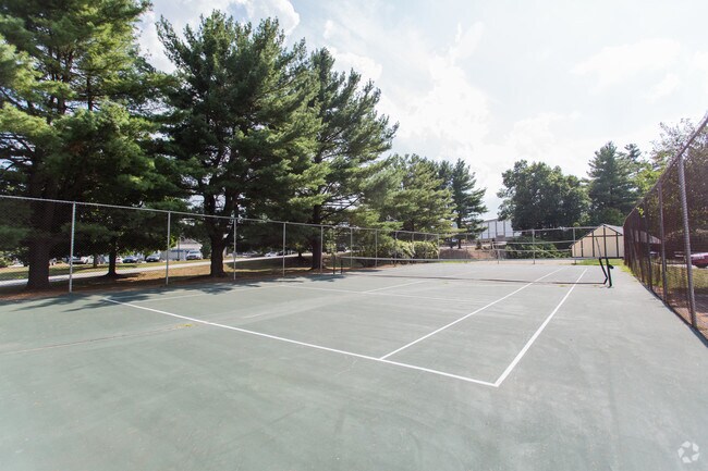 Royal Crest Nashua