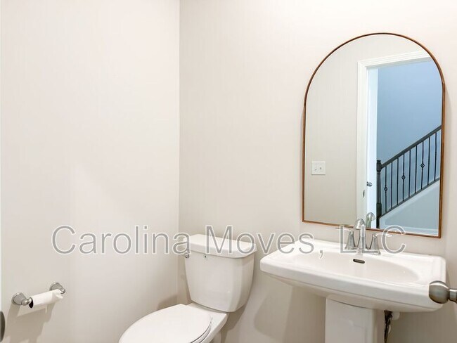 Photo - 19 Fennec Dr