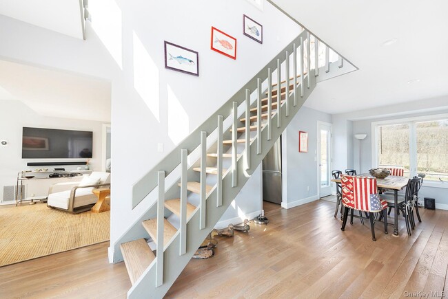 Building Photo - 23 Landing Ln