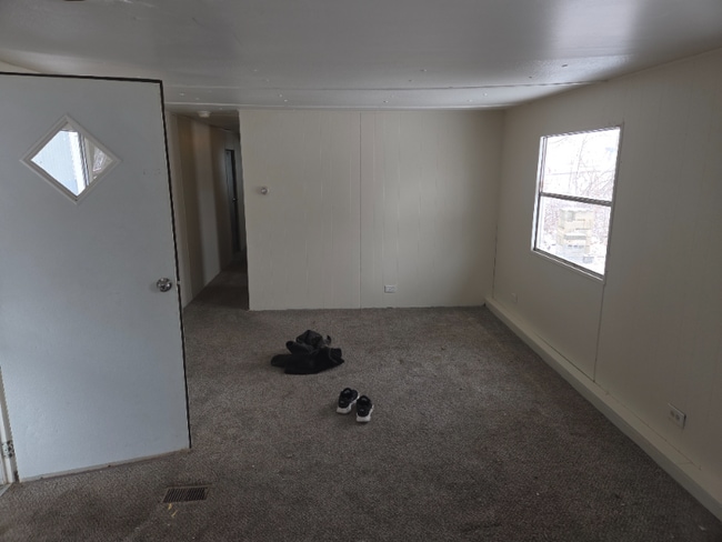 Building Photo - 4689 Kirby Ave NE