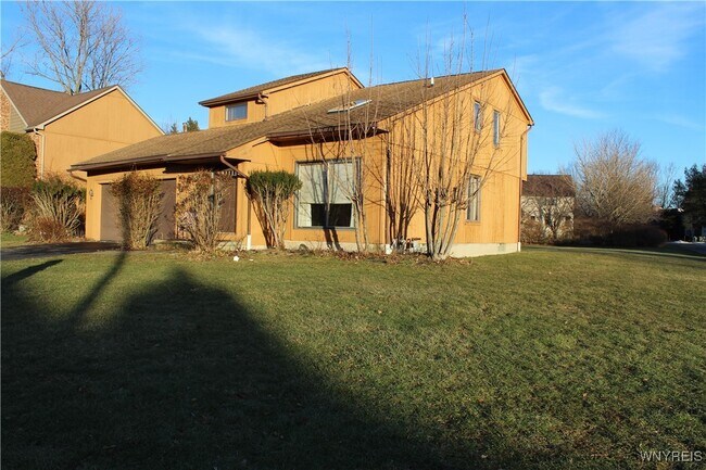 Photo - 16 Bluebird Ln