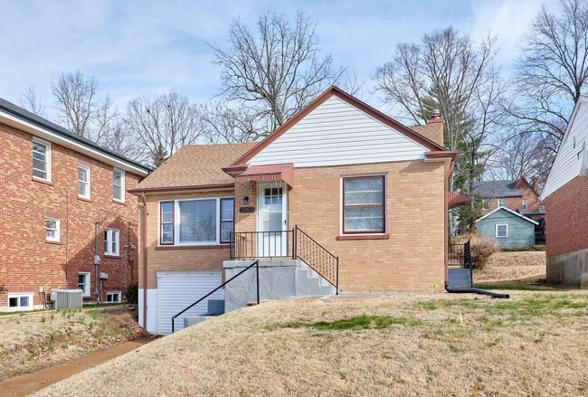 Photo - 7361 Melrose Ave