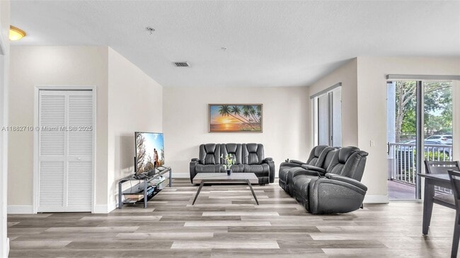 Building Photo - 4465 SW 160th Ave Unit 101 Rental
