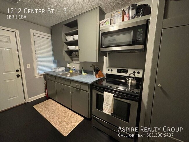 Photo - 1212 Center St Unit 3