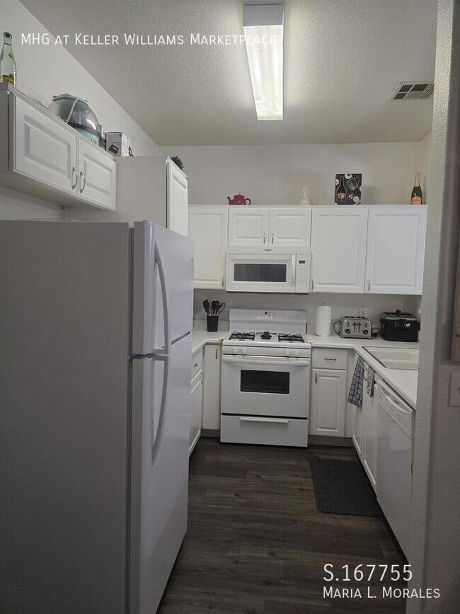 1009 Nevada Sky St