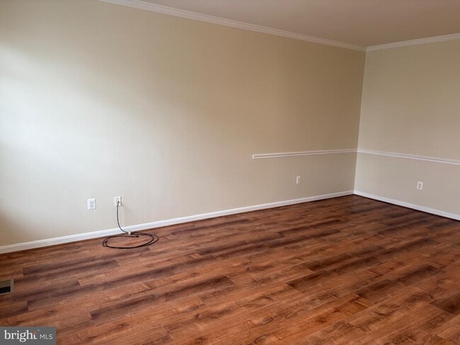 5618 Lanier Ave