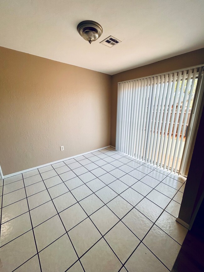 Photo - 530 Wild Wind Rd