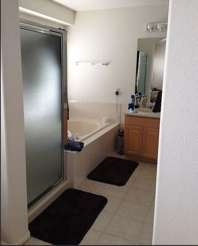 Photo - Gorgeous Broadlands home for rent.