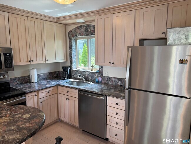 Photo - 7 Clearwater Ln Unit 7