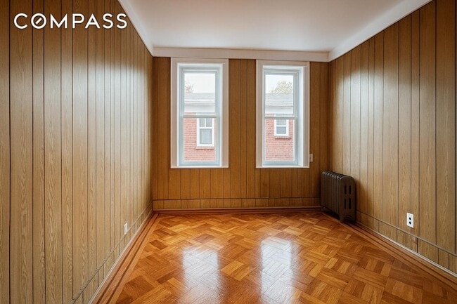 Photo - 191-13 42nd Ave Unidad 2R