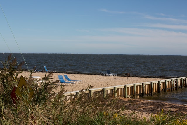 Playa privada para residentes - Fairfield Waterside At Sayville Apartamentos