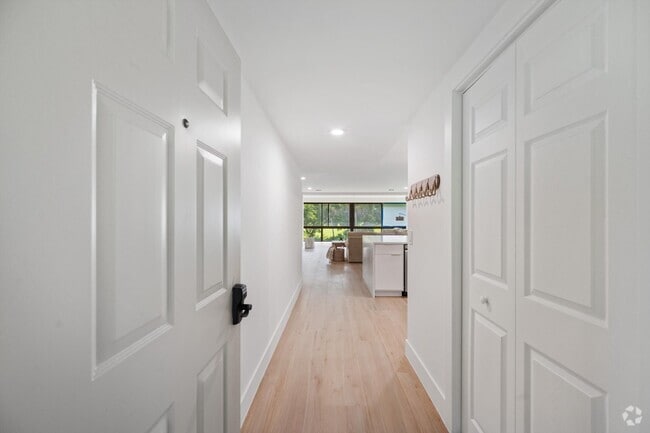 Building Photo - 2810 Polo Island Dr Unit C203 Rental