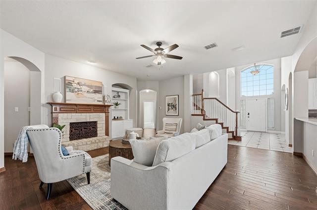 Photo - 2085 Club Lake Cir