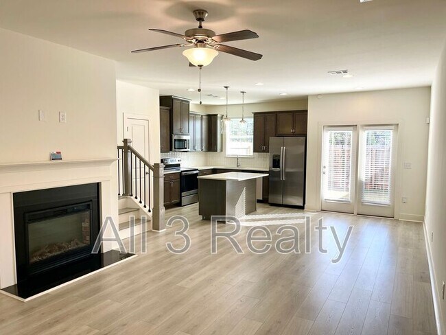 Photo - 5859 Greystone Dr