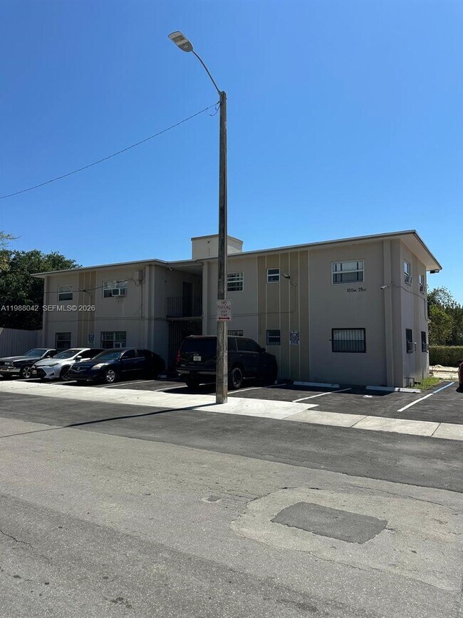 Photo - 100 NE 78th St Unit 6