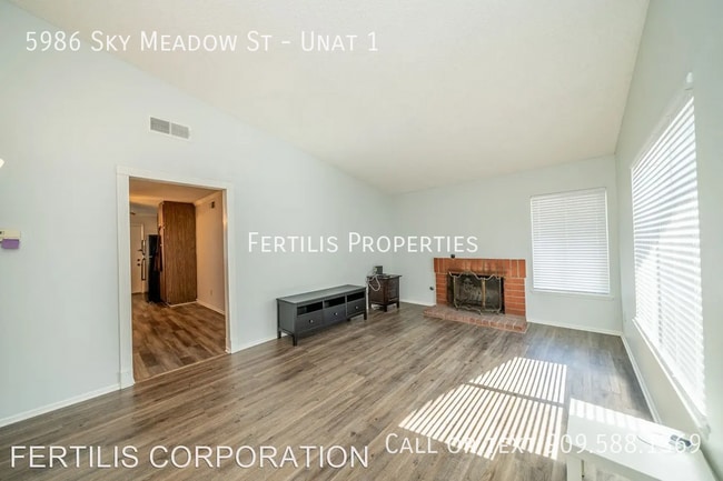 Photo - 5986 Sky Meadow St