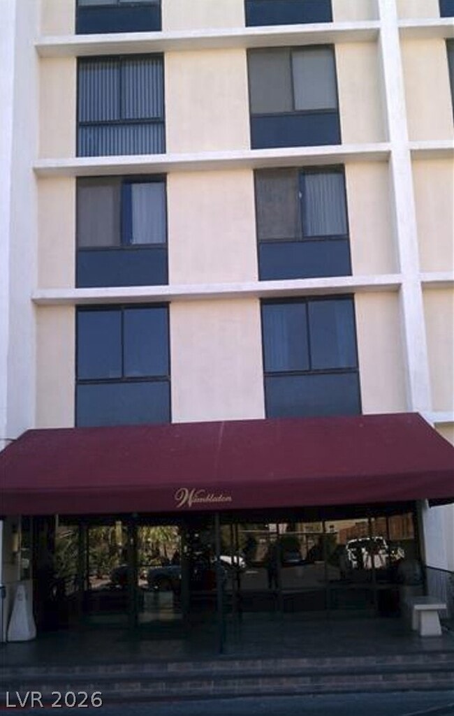 Building Photo - 3930 University Center Dr Unit 901