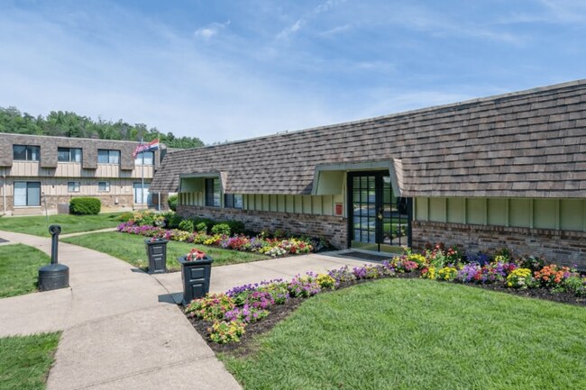 Knollwood Apartments