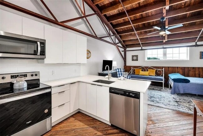 Photo - 207 Gloucester St Condo Unit 203