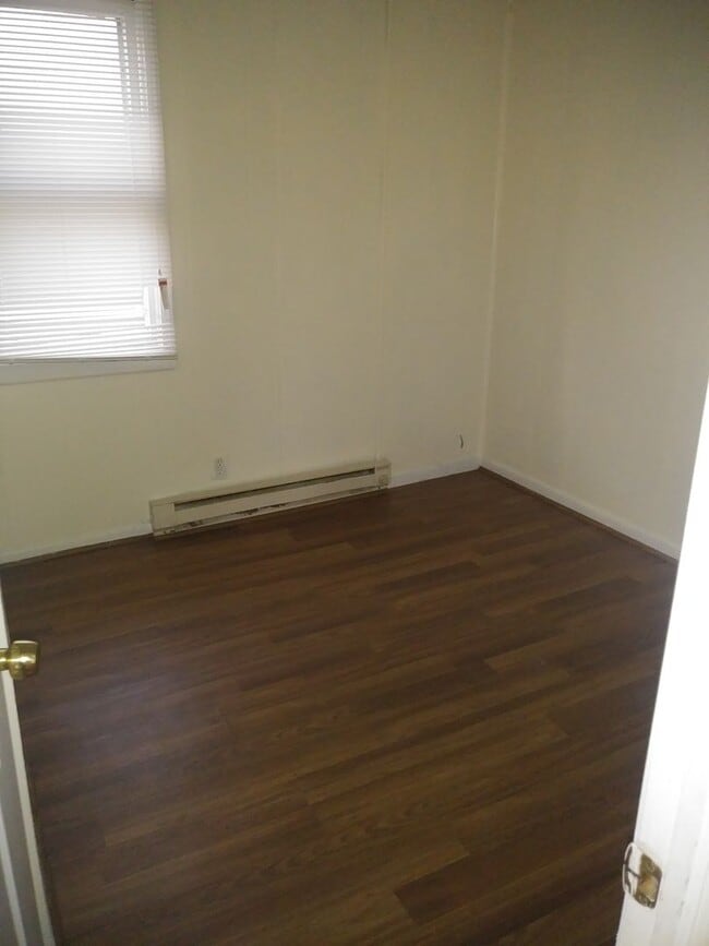 Photo - Cozy 2 Bedroom House - No Gas Bill