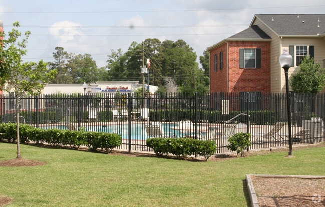 Fairlake Cove