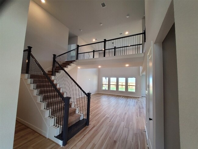 Photo - 20814 Flat View Dr