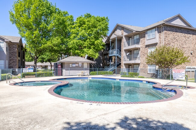 Building Photo - The Meadows Rental