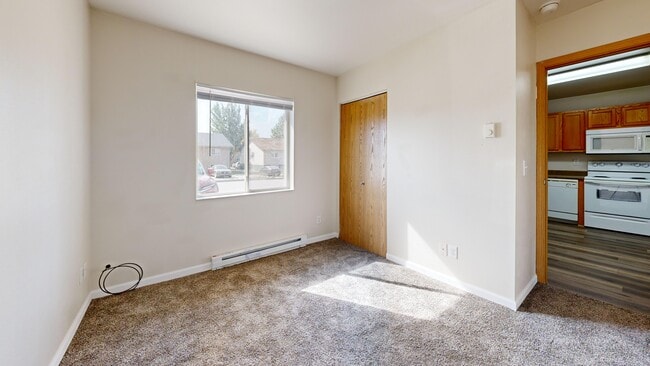 Pineview Apartments
