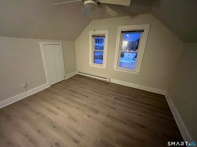 Photo - 53 Roosevelt Ave Unit 3