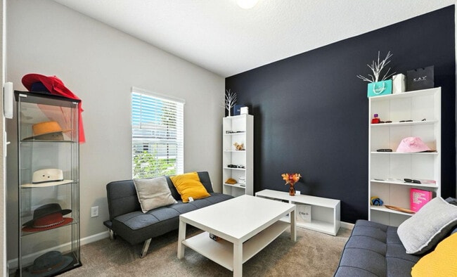 Photo - 2127 Sweet Pine Ct