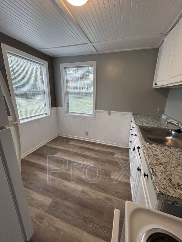 Photo - 468 Fieldcrest Dr