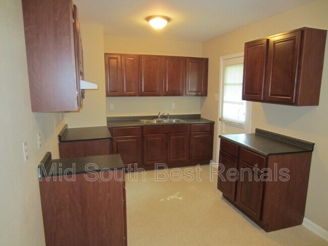 Photo - 3446 Madewell St