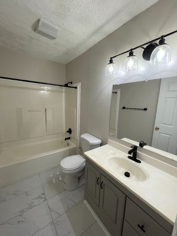 Photo - 1717 River St NE
