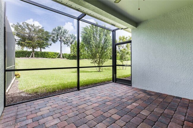 Photo - 14533 Edgewater Cir