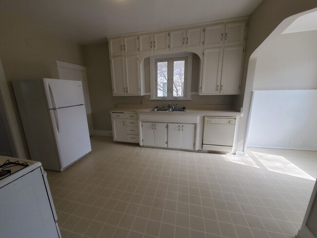 Photo - 3 bedroom house in Moline