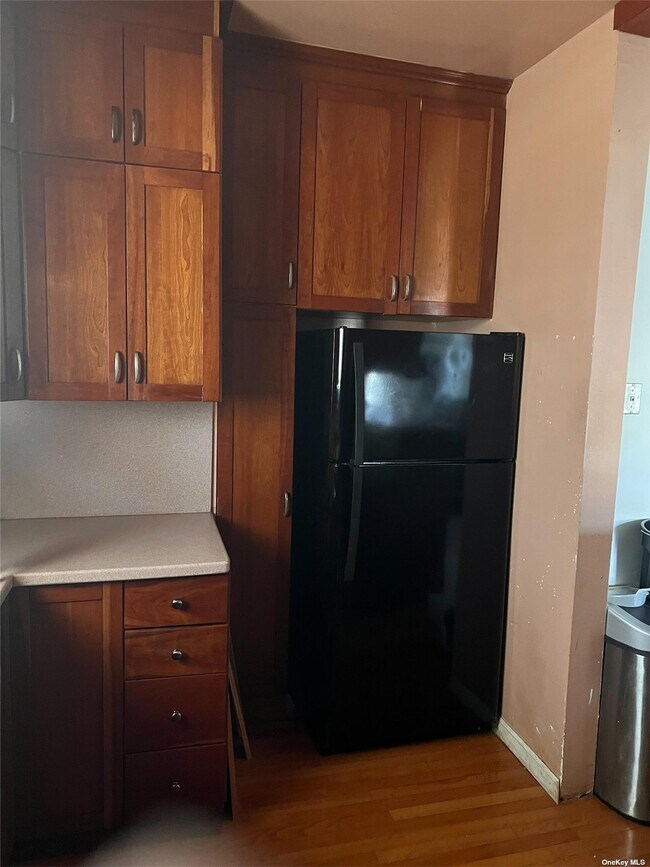 Photo - 229-10 141st Ave