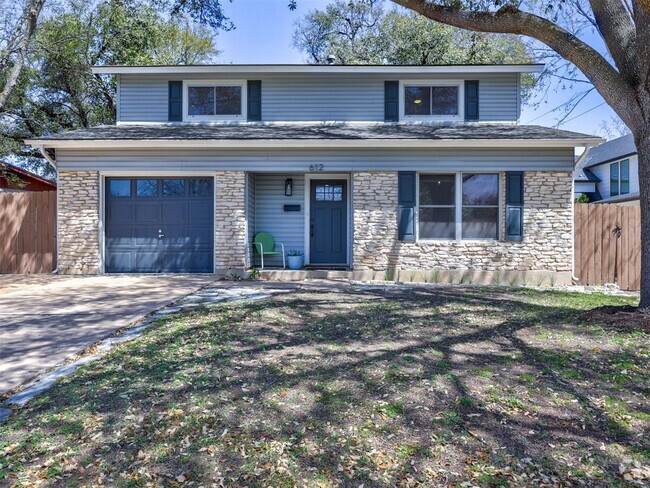 Building Photo - 612 Amesbury Ln Rental
