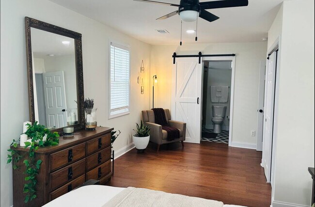 Photo - 2342 Beecher Rd SW