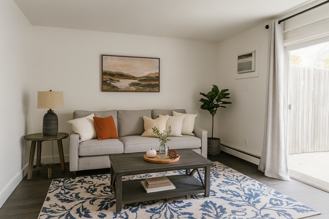 Building Photo - 30 Emery Way