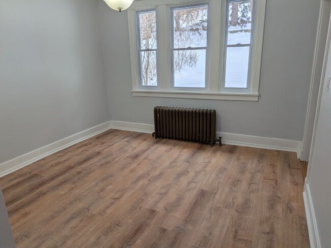 Photo - Beautiful Four Bedroom Home In Forest Hills