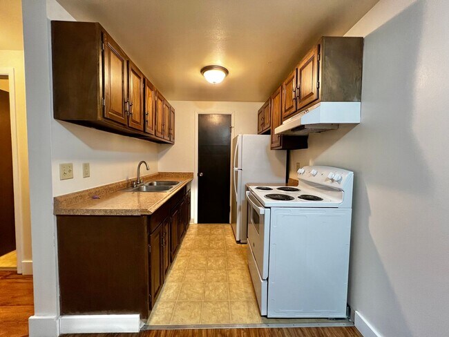 Photo - Mathews634 (KC-JF-NB) Unit B6