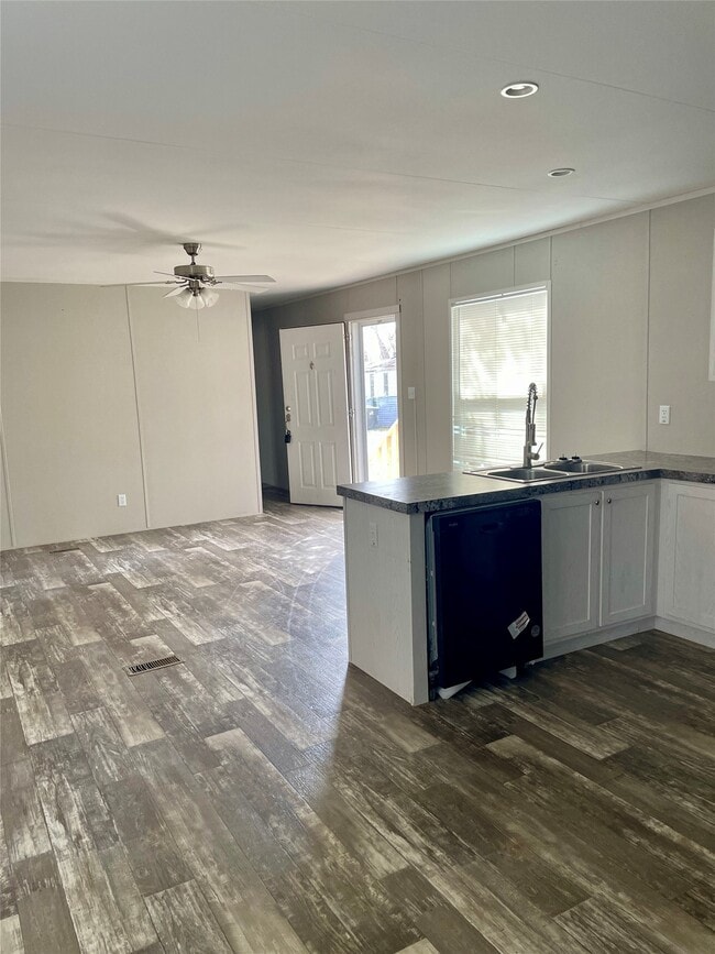 Photo - 2600 Horn Rd