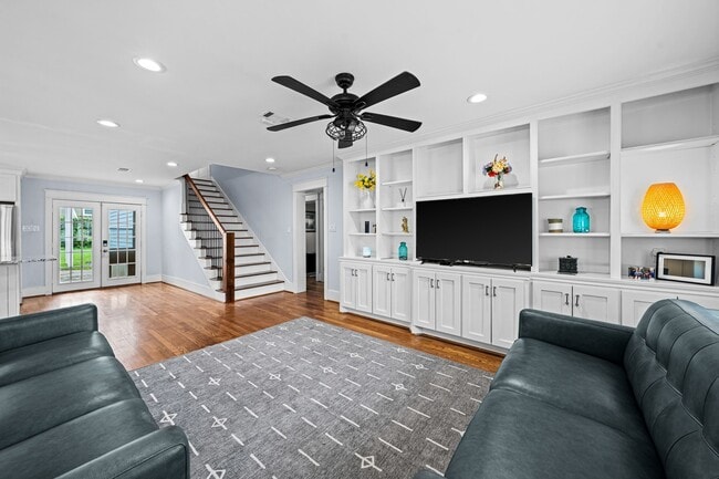 Photo - 1046 Althea Dr