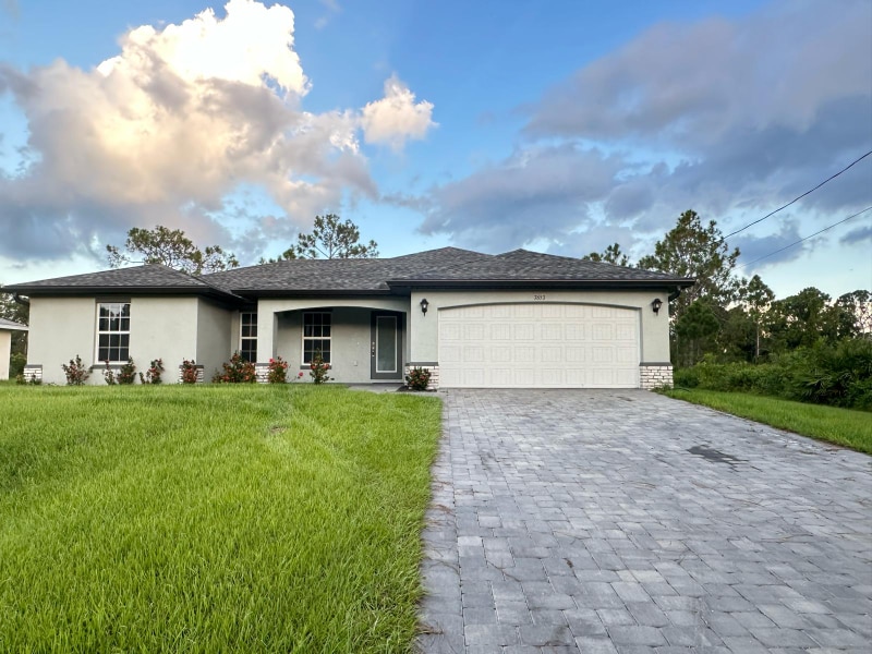 Photo - 7653 Minardi St House