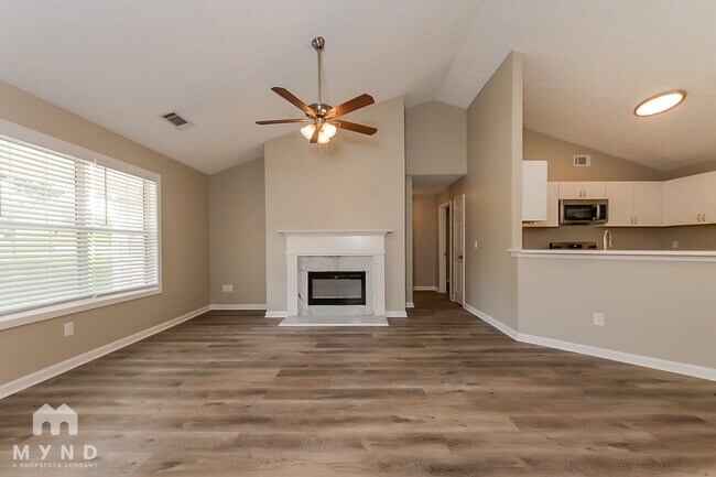 Photo - 130 Wynfield Dr