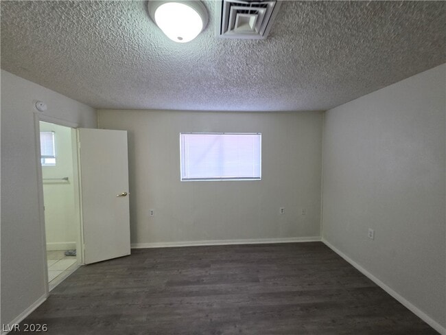 Building Photo - 4341 San Mateo St